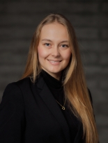 Sara Fischer
